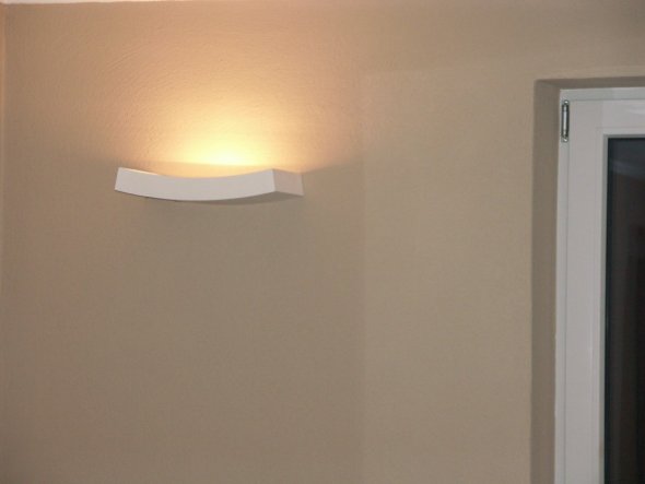 Gipslampe im Wohnbereich