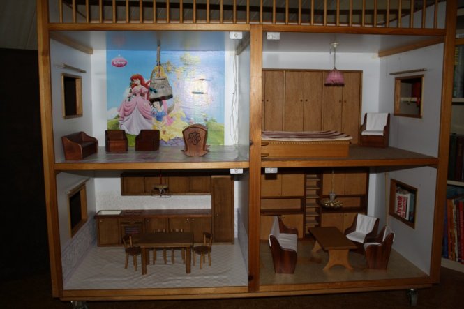 Kinderzimmer 'Barbiehaus'