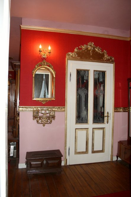 Wohnzimmer 'Kleiderkammer'