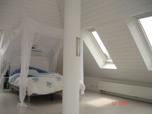 Skandinavisch 'Mein Schlafzimmer im Dachstock'
